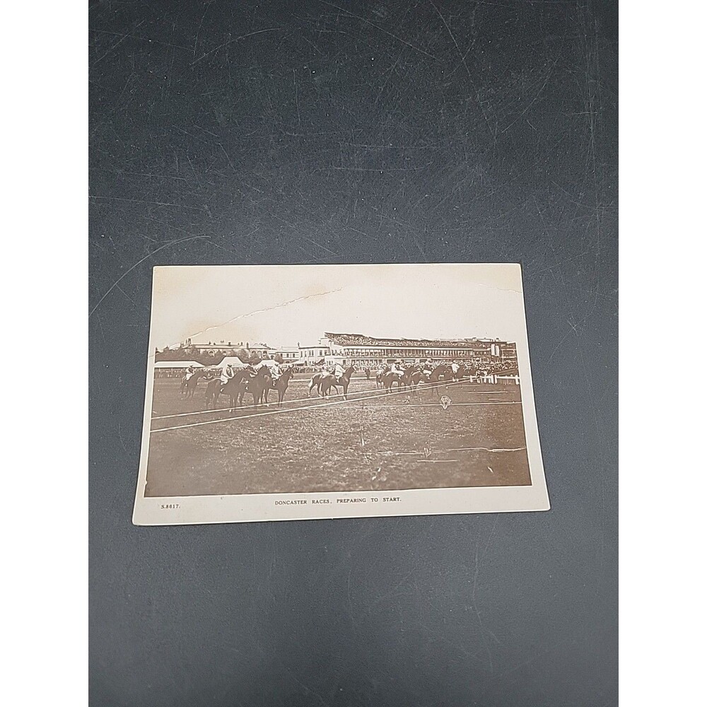 Postcard - Horse Racing - Doncaster Races  Preparing To Start - Unused RPPC ?